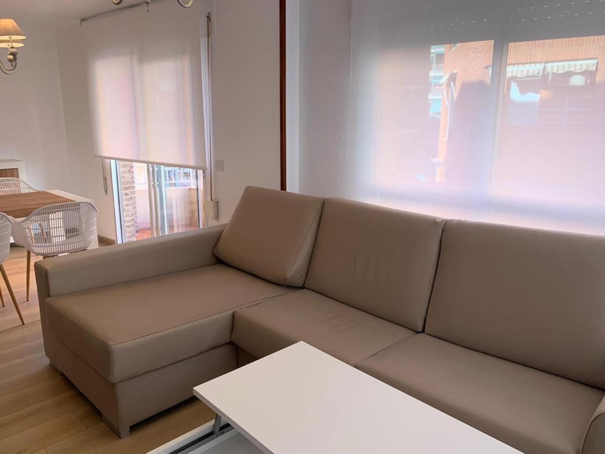 Acogedor Y Espacioso Apartamento En Alicante Apartment ภายนอก รูปภาพ