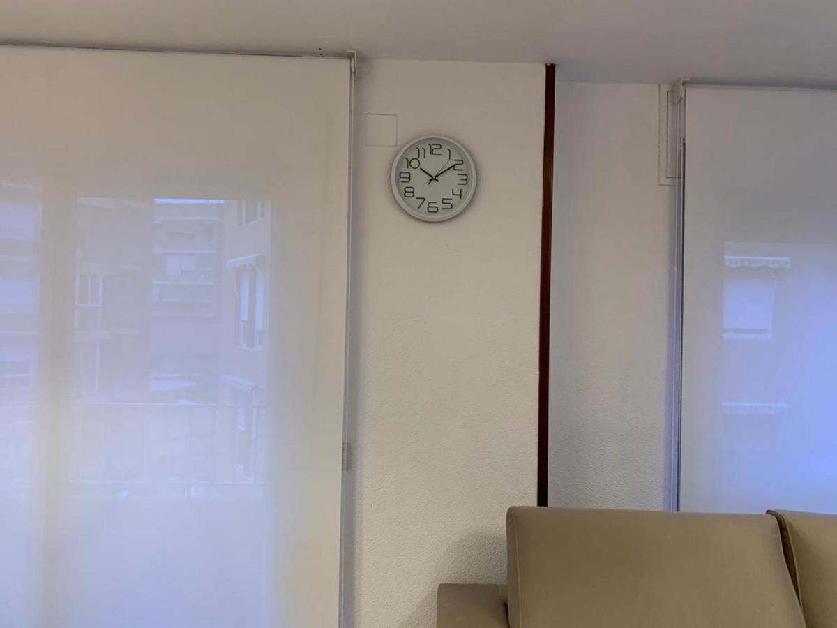 Acogedor Y Espacioso Apartamento En Alicante Apartment ภายนอก รูปภาพ